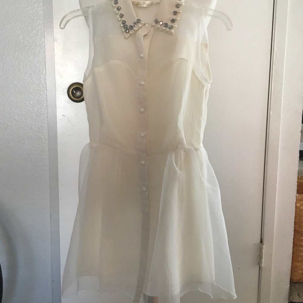 White button down dress